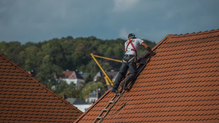 roof repairing